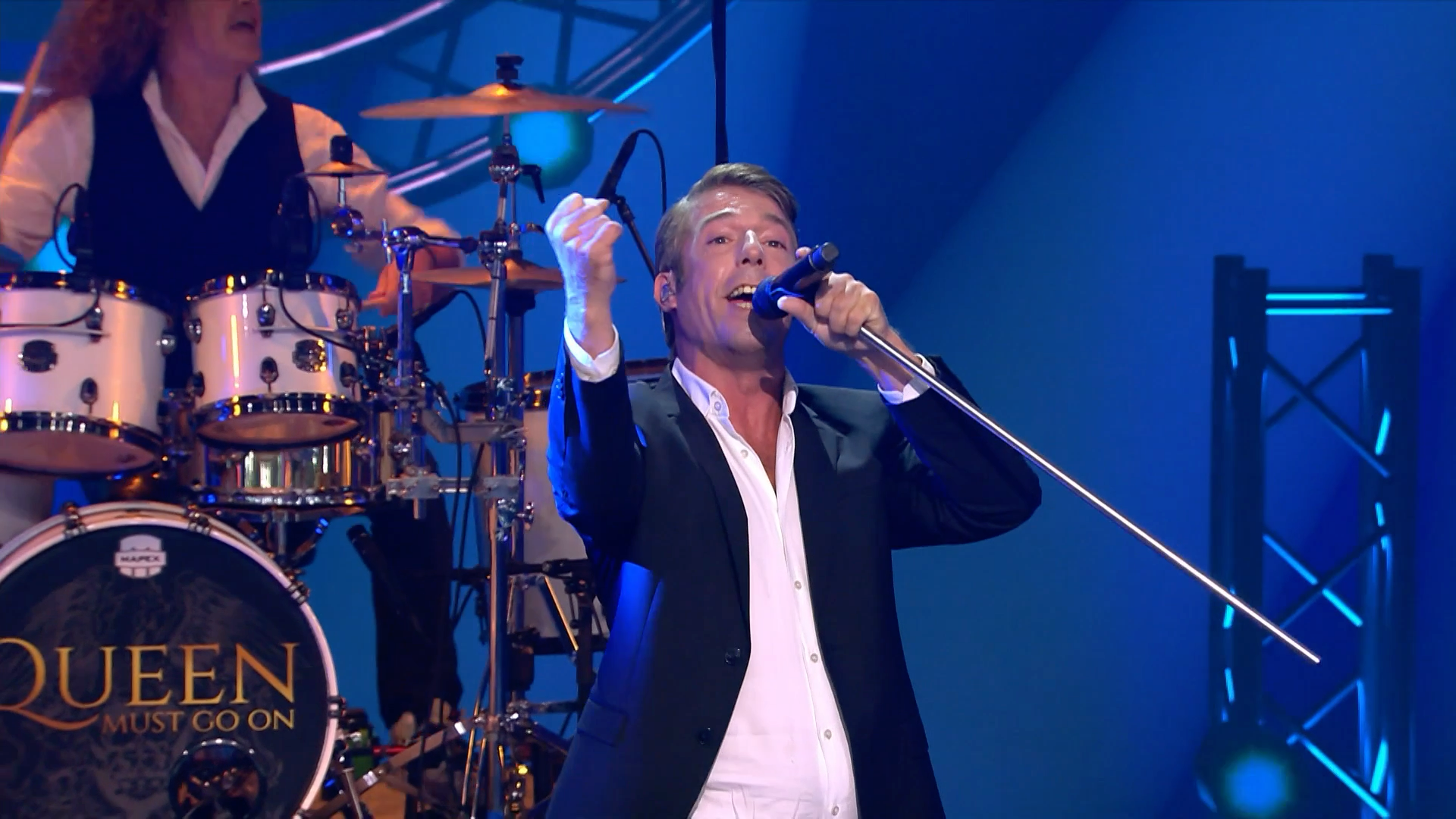 Queen Must Go On - Who Wants to Live Forever