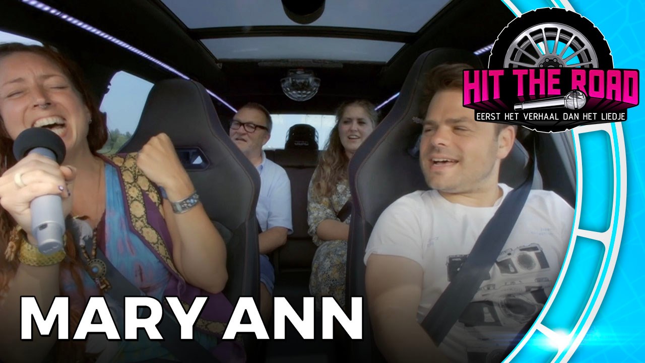 Mary Ann met Let The Sunshine en Aquarius
