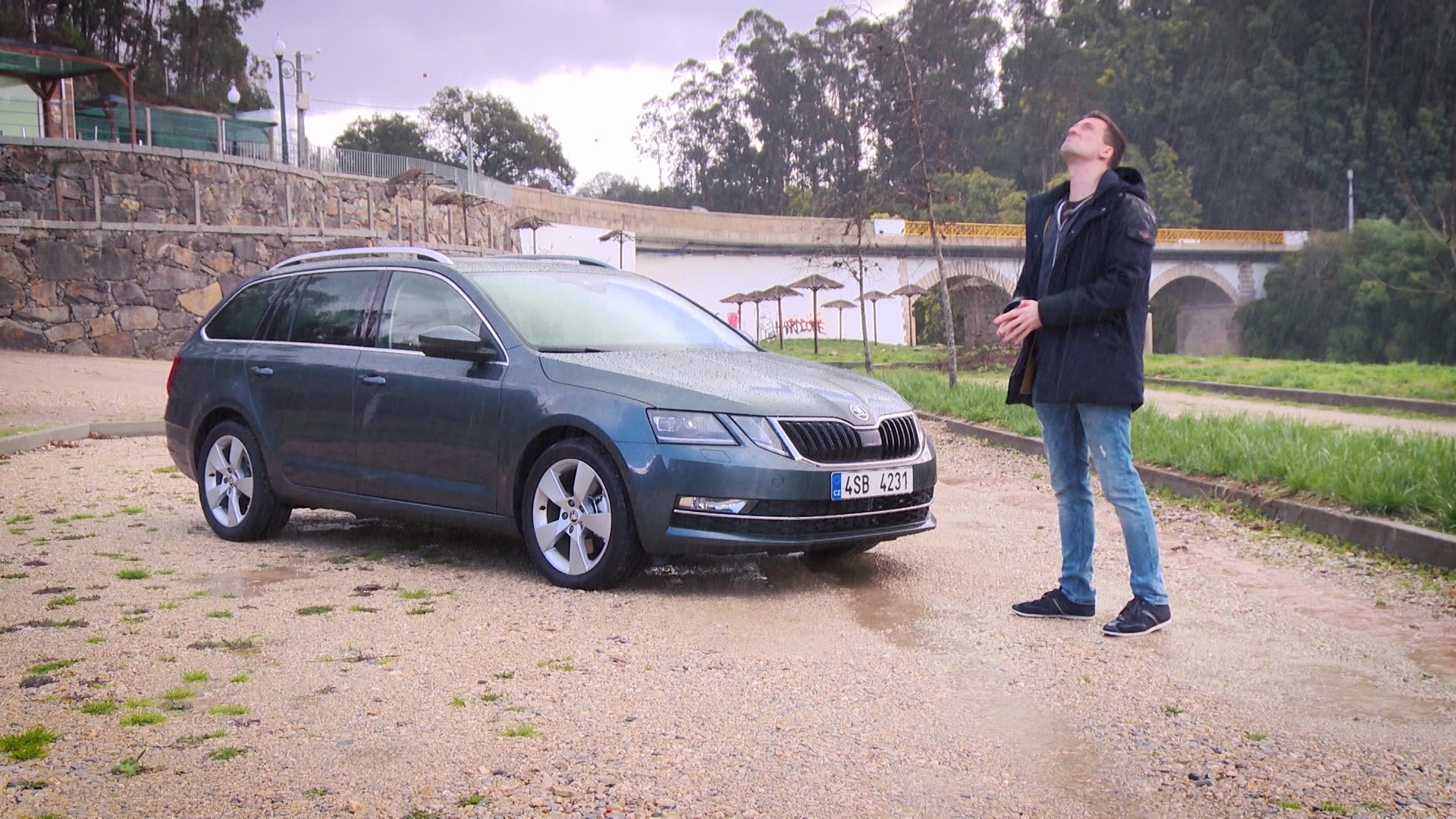 AutoWeek TV