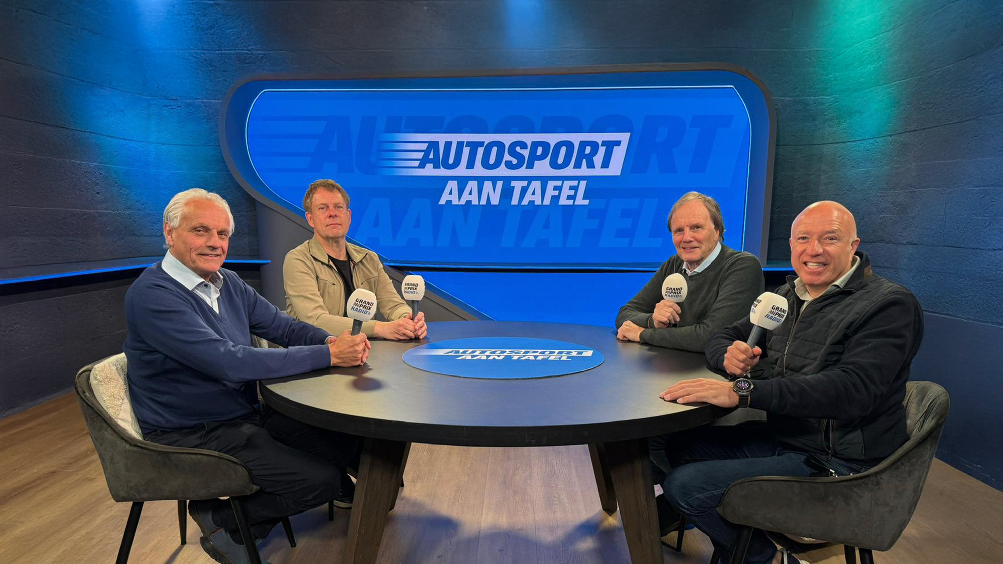 Klik hier om Autosport aan Tafel van 26 maart te bekijken.