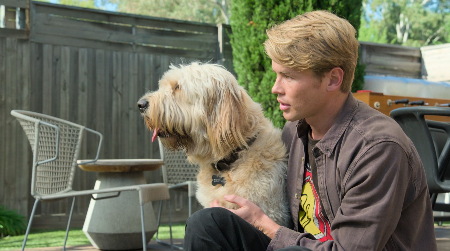 Neighbours (2023)