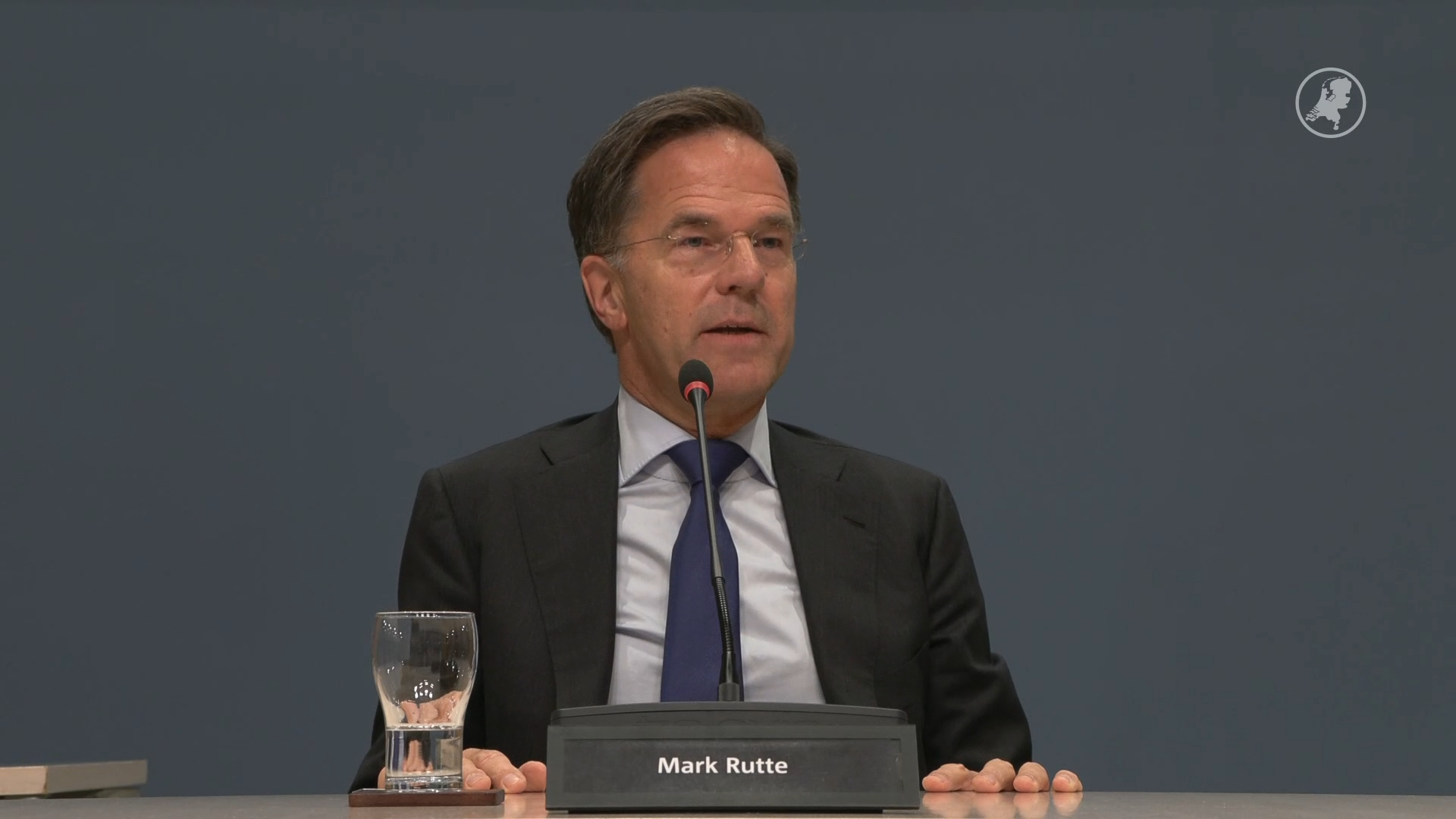Rutte over beledigende appjes Grapperhaus: 'Niet fraai', maar onder 'zeer hoge druk'