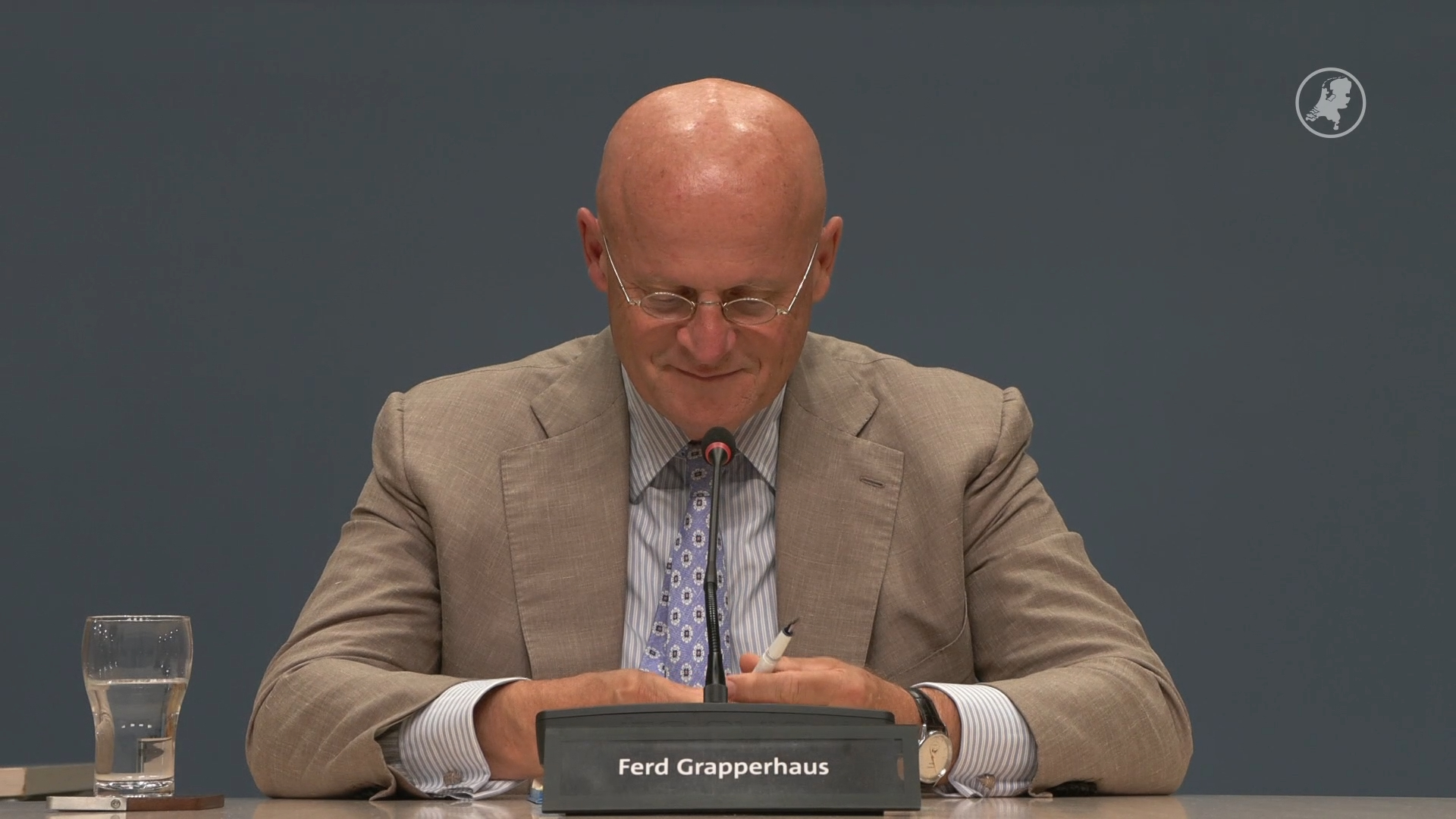 Beledigende appjes sturen was uitlaatklep voor Grapperhaus