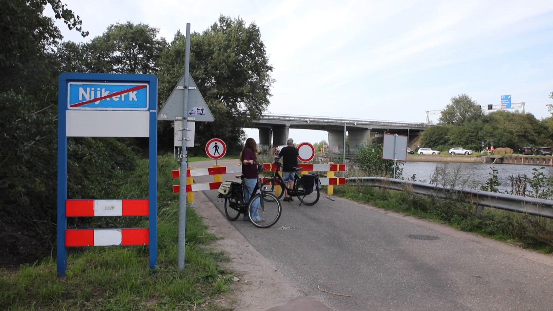 Hardenbergerbrug (A28) bij Nijkerk nog zeker 48 uur dicht