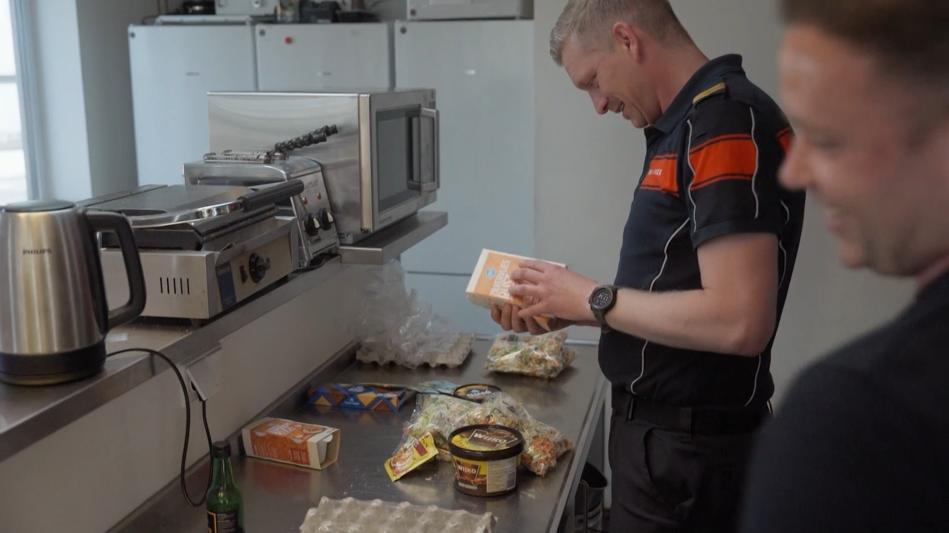 Deze rijst kan volgens de mannen écht niet