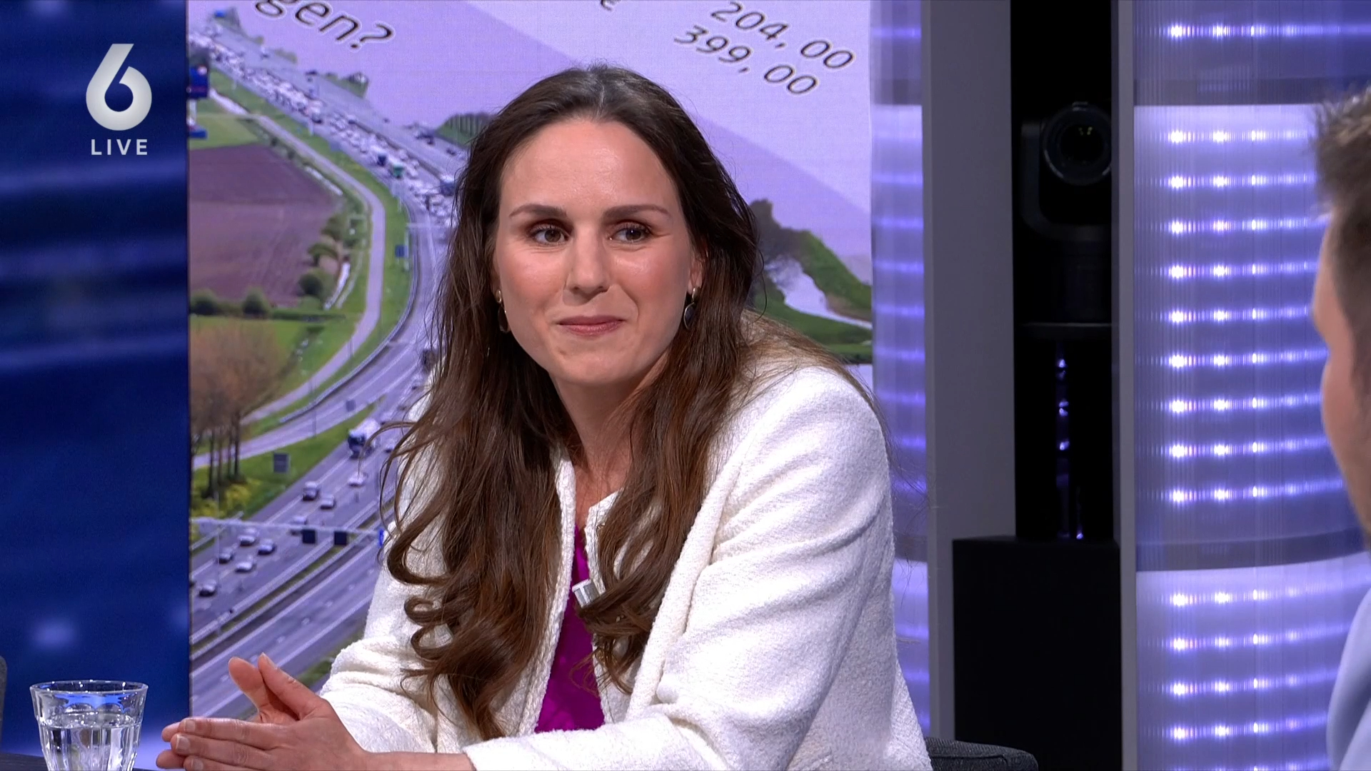 ‘Hoogte van verkeersboetes in Nederland compleet uit het lood geslagen’