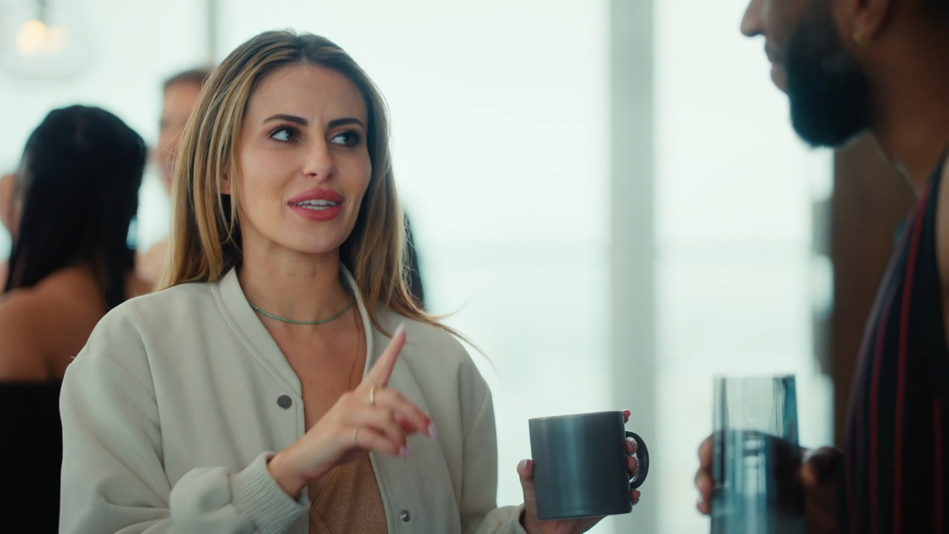 Renee denkt niet dat Sofia de beste match voor Ryan is