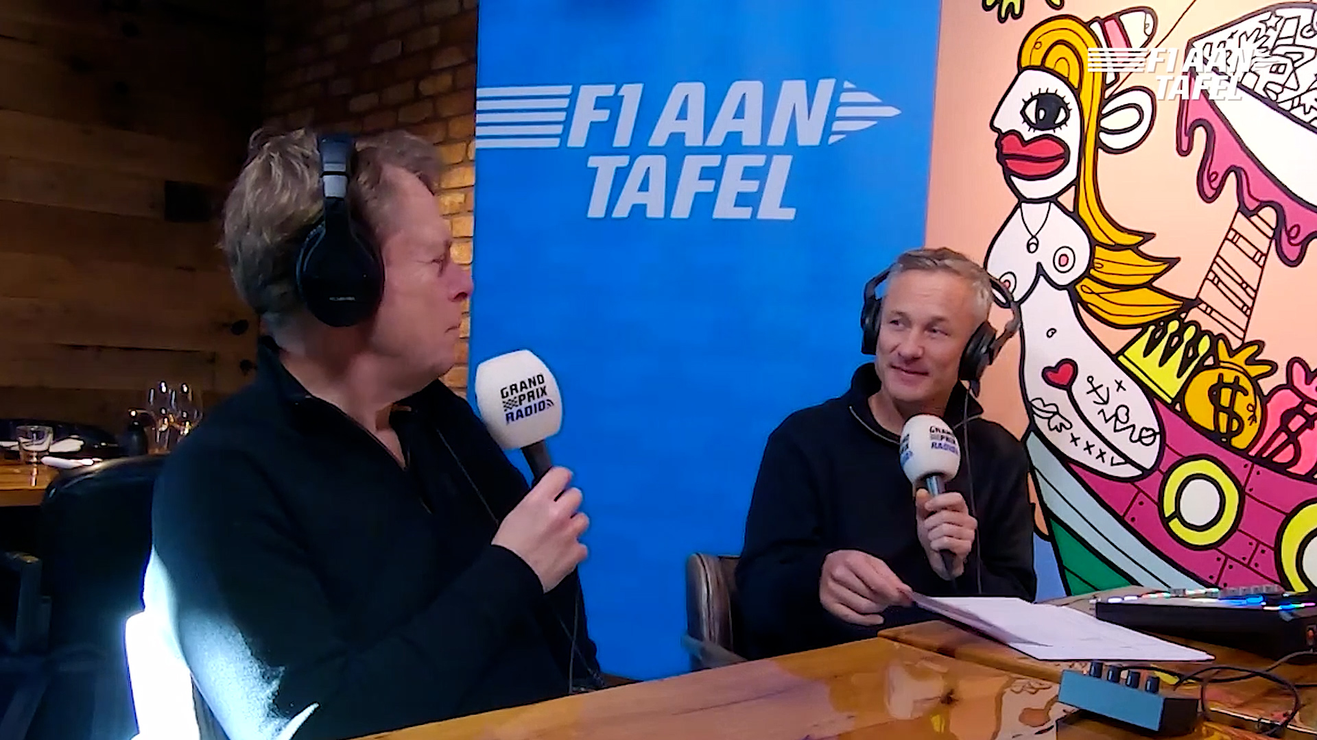 Klik hier om F1 aan Tafel van 17 november te bekijken.