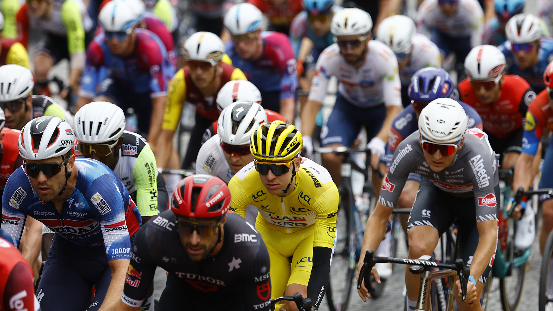 Wie wint dit jaar de Tour de France? Wielerexpert Gio Lippens denkt het te weten