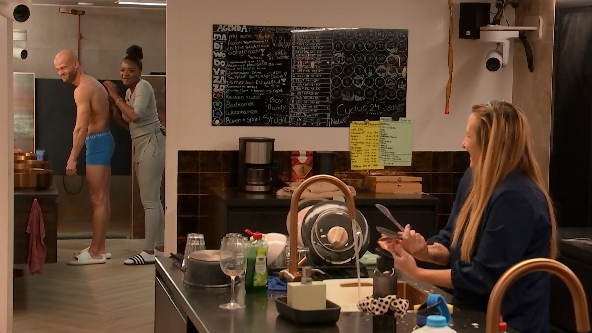 Klik hier om De Bondgenoten van 10 december te bekijken.