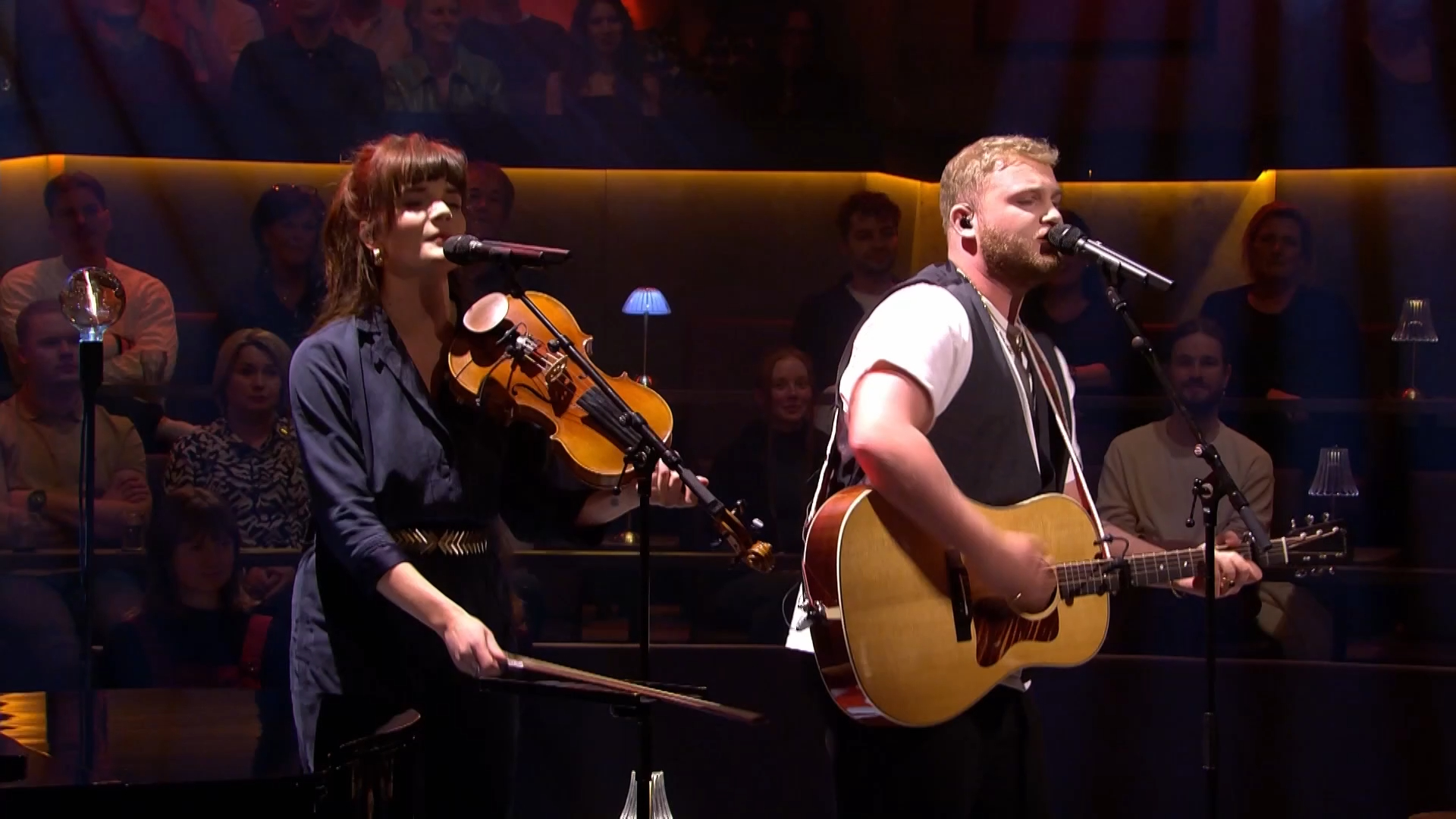 Lars van Bokhoven, Roosmarijn Tuenter &amp; Stella Grace - Drops of Jupiter / Running Up That Hill (A Deal with God) / I'm Still Standing