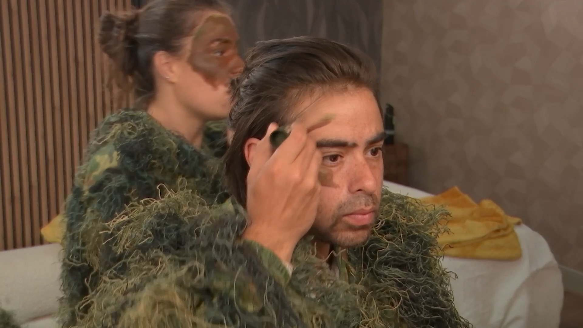 De bondjes gaan volledig undercover
