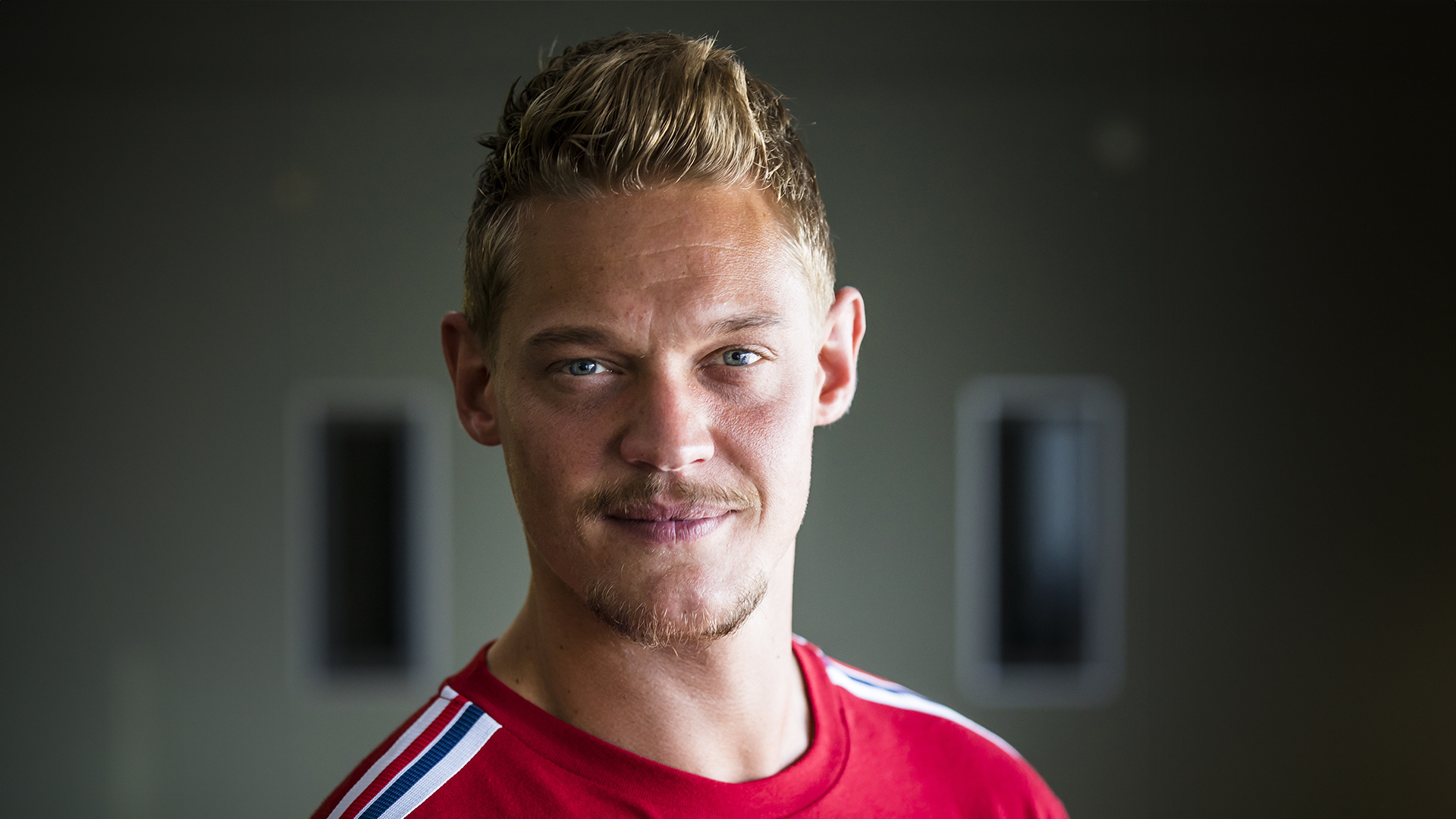 Gordon &amp; Froukje bellen maker Sascha Visser over docu Ferry Doedens: 'Ik denk dat je een grens bent overgegaan'