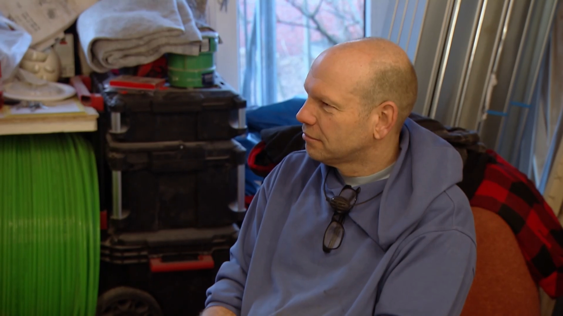 Frank heeft materiaal geleend van Gregor: “Lieg nou niet”