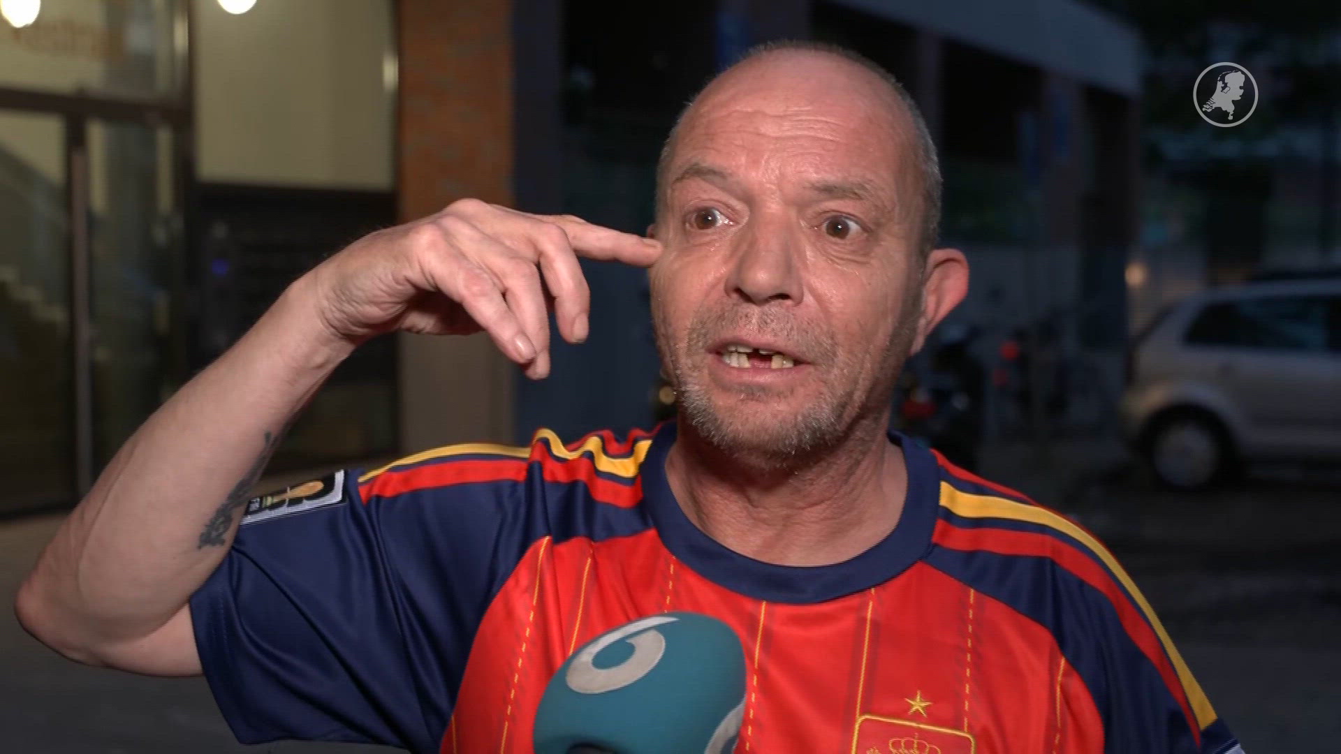 Omwonenden opgeschrikt door crash na achtervolging in Amsterdam