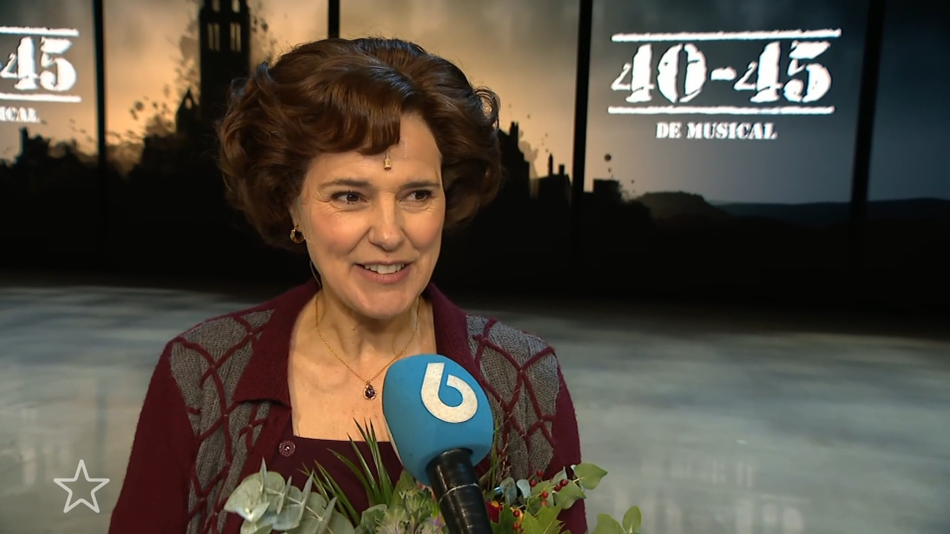 Susan Visser nodigt haar Gooische Vrouwen-collega's uit voor 40-45, de Musical