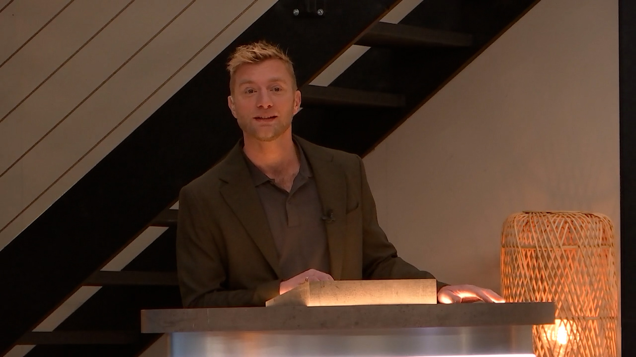 Klik hier om De Bondgenoten van 4 december te bekijken.