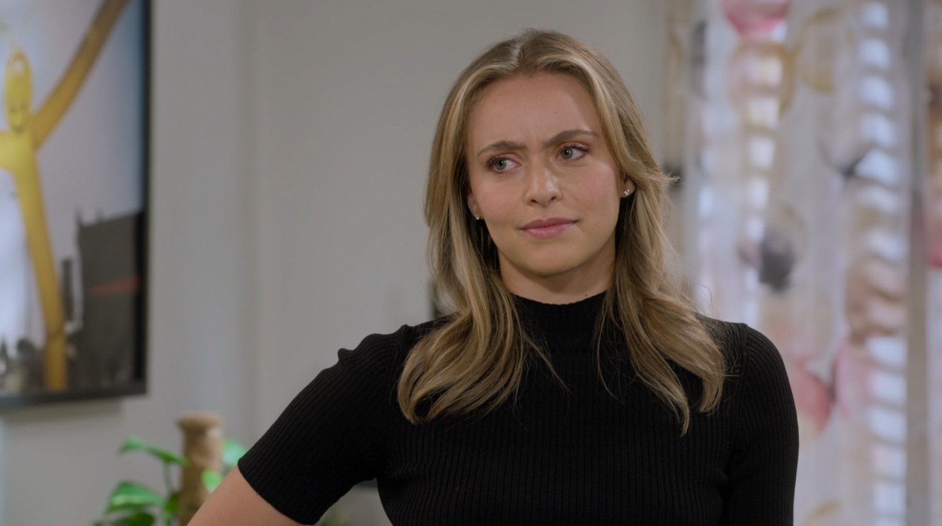 Neighbours (2023)