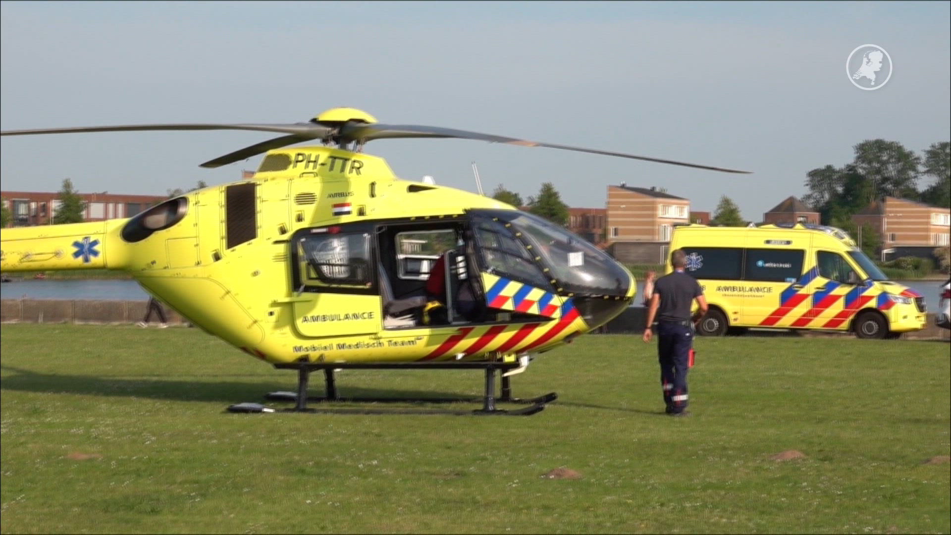 Persoon uit water gehaald bij strand Heerhugowaard