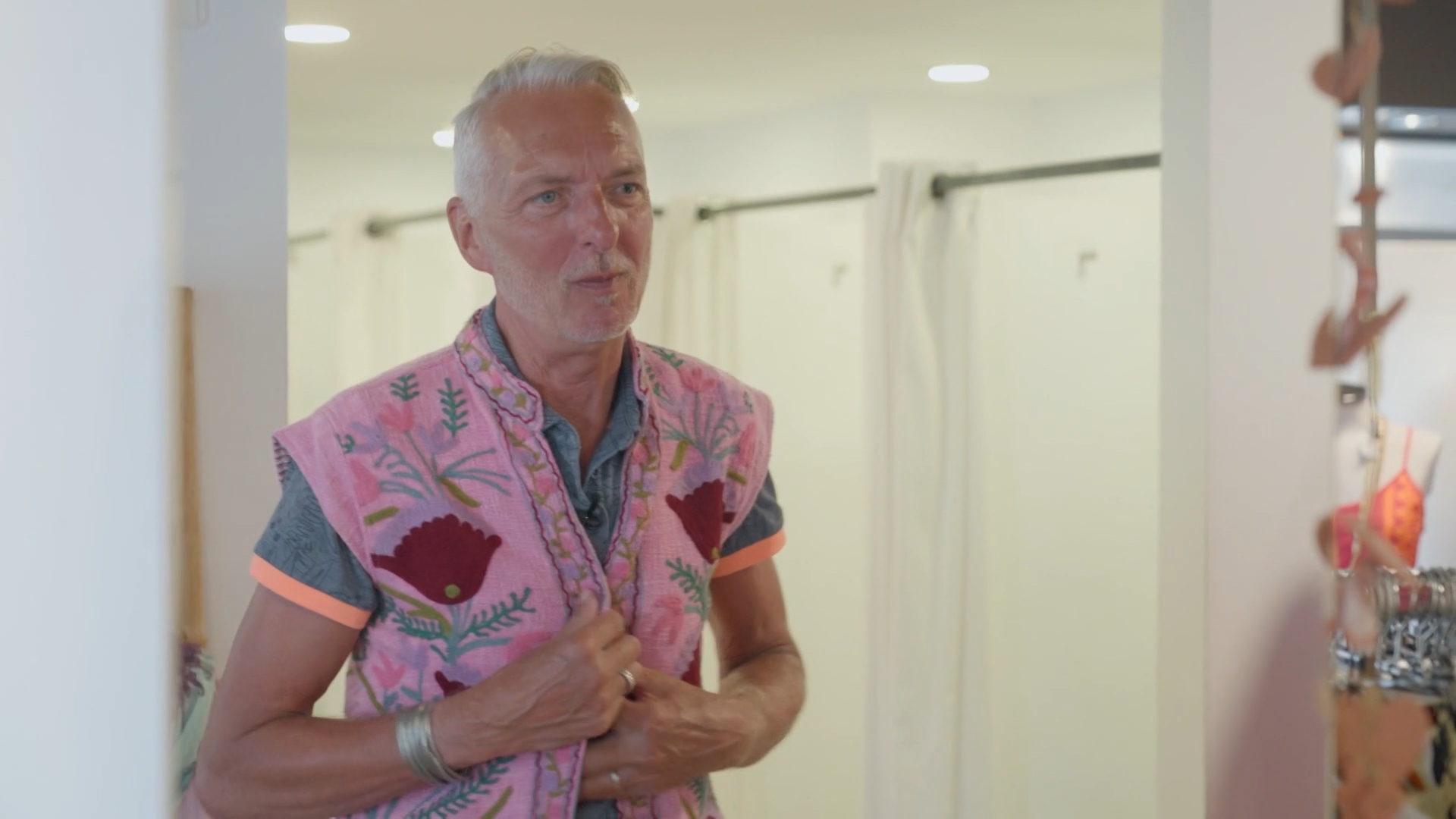 Martien scoort waanzinnige outfit!