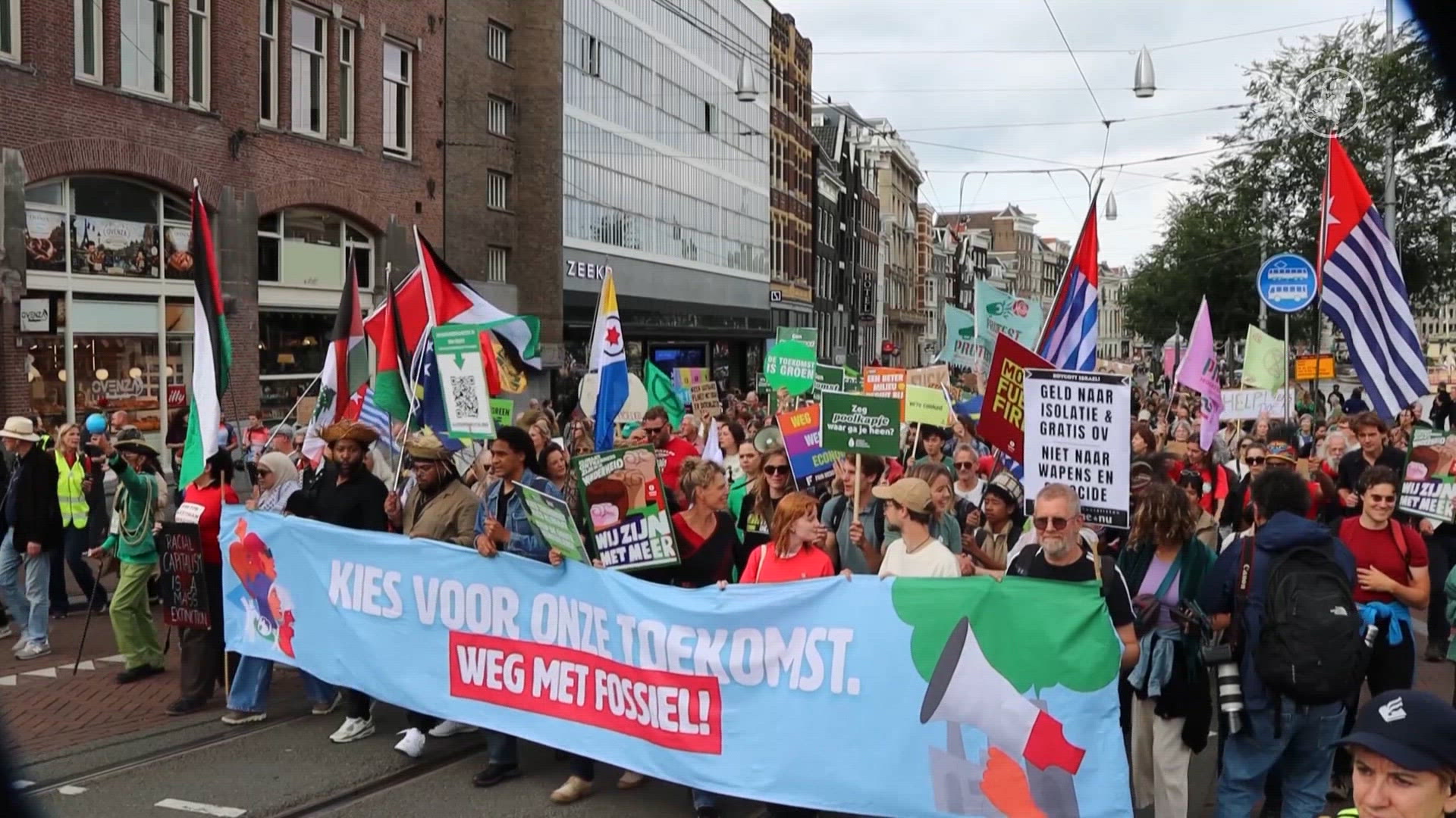 Organisatie: tienduizenden deelnemers aan klimaatmars Amsterdam
