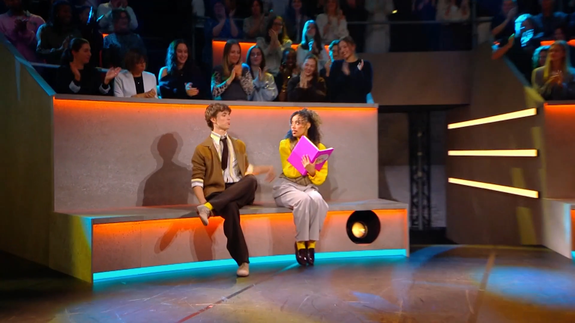 Djunelle &amp; Misha geven alles op het podium | Studioshows Deel 4