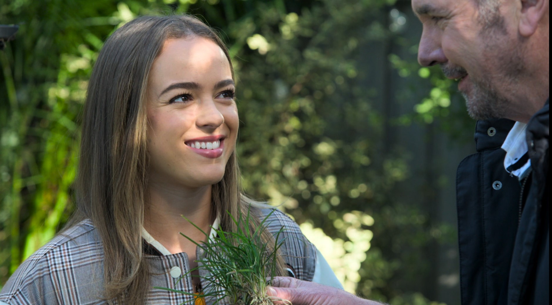 Neighbours (2023)