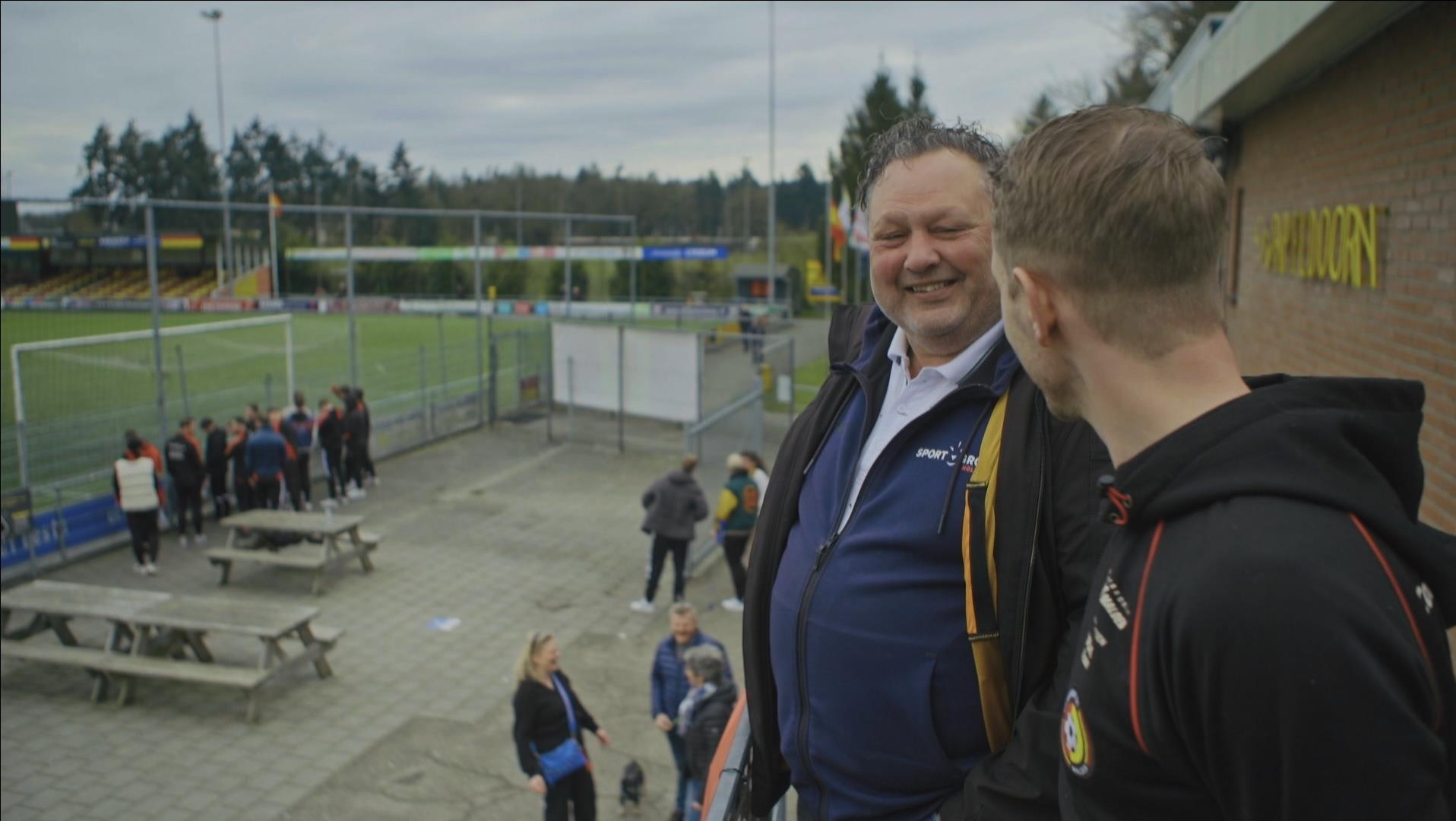 De Voetbaltrainer: Als Je Wint Heb Je Vrienden