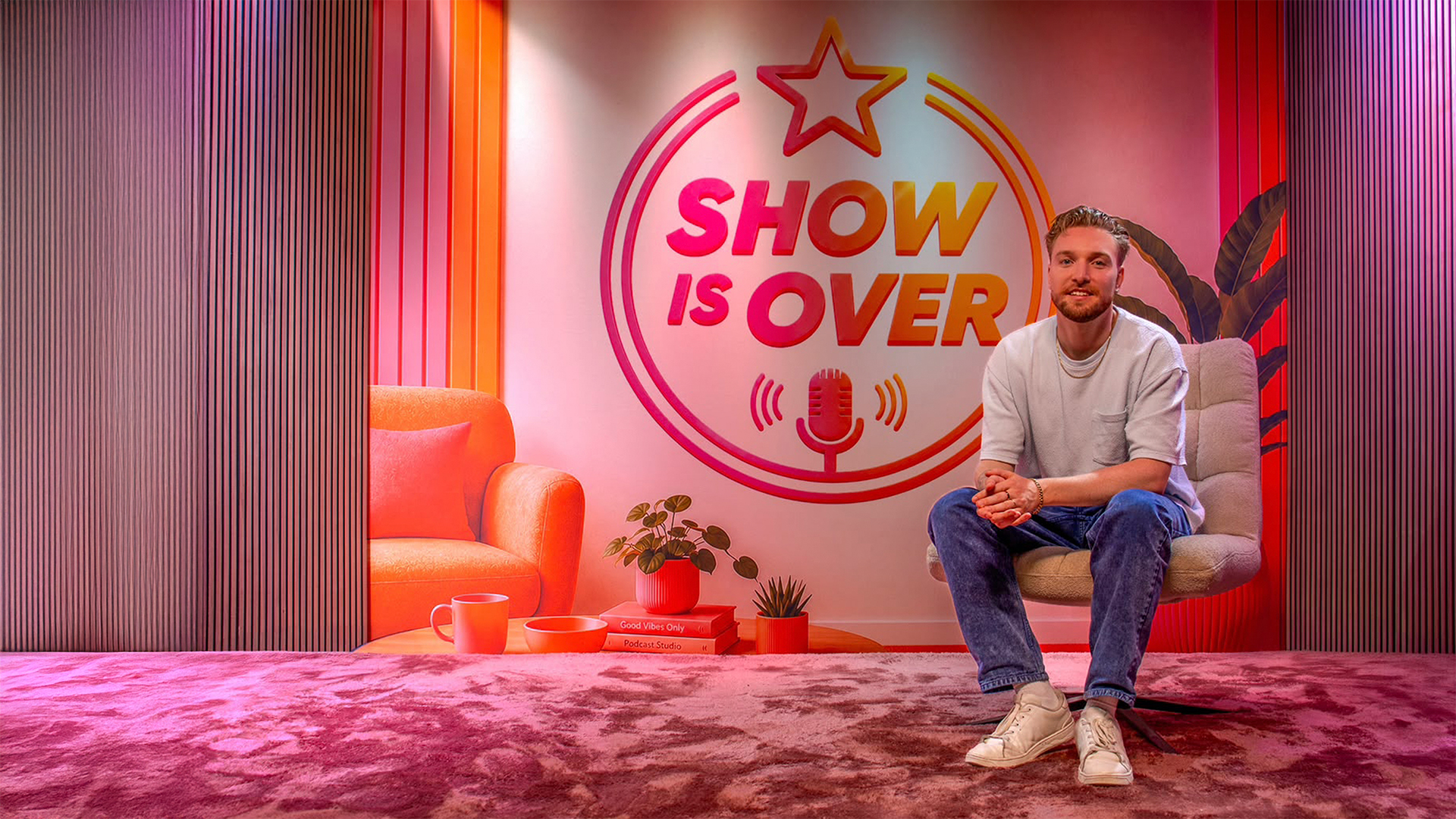 Klik hier om Show is Over van 1 oktober te bekijken.