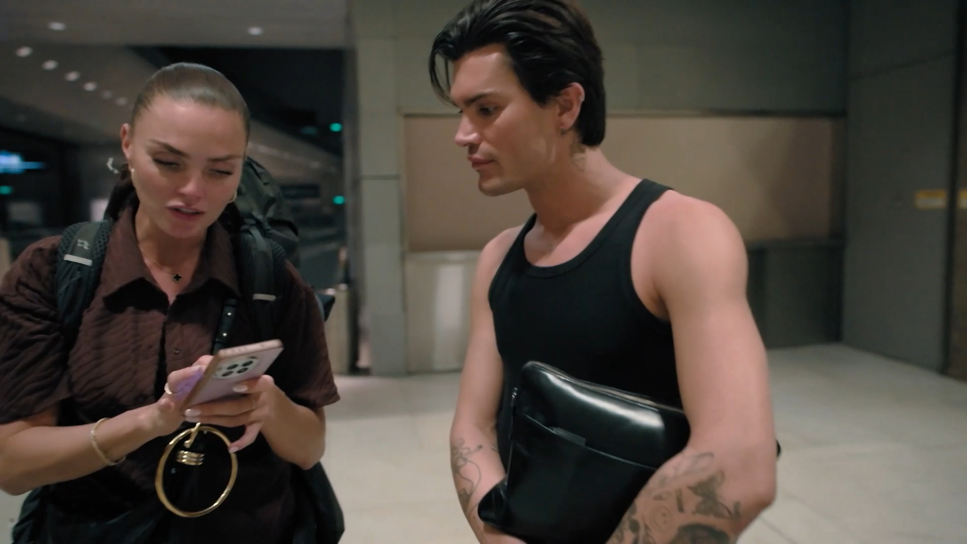 Koen begrijpt deze woorden niet: "Is dit een Thais voorgerecht of een plaats?"