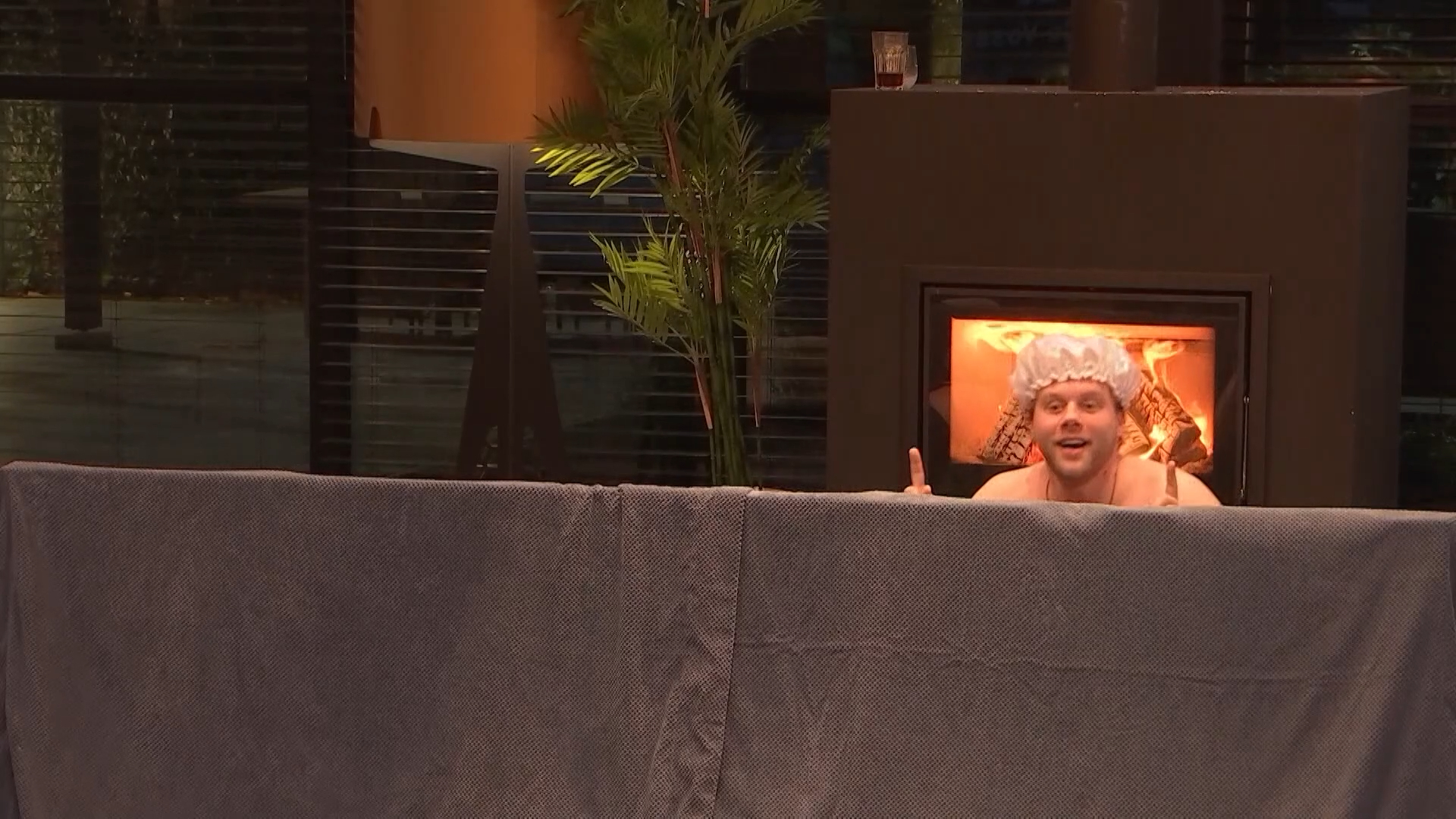 Casper schitterde als synchroonzwemmer in de loods