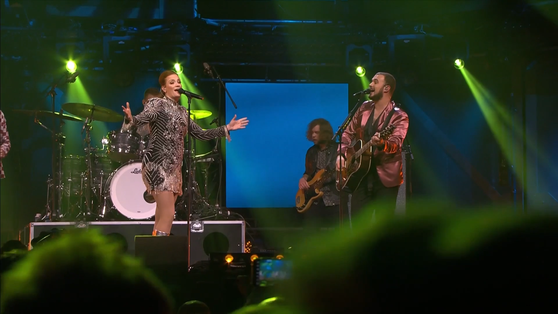 Bee Gees Forever &amp; Michelle Splietelhof - Islands in the Stream [Live in de Ziggo Dome]