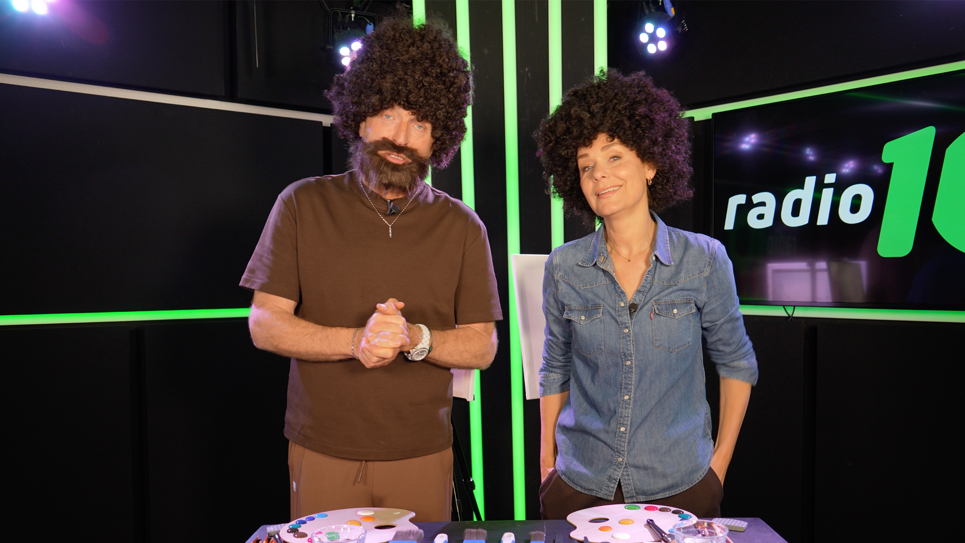 Gordon &amp; Froukje schilderen een échte Bob Ross!