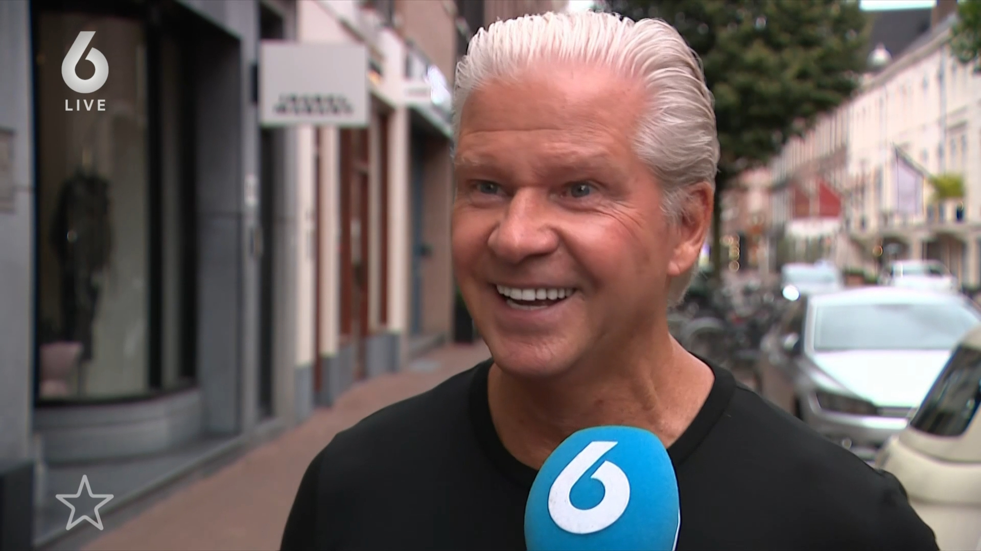Dries Roelvink duikt zonder weten op in filmpje van cryptoplatform