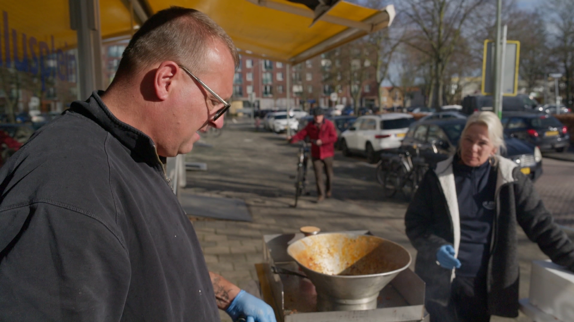 Klik hier om Urk! van 10 april te bekijken.