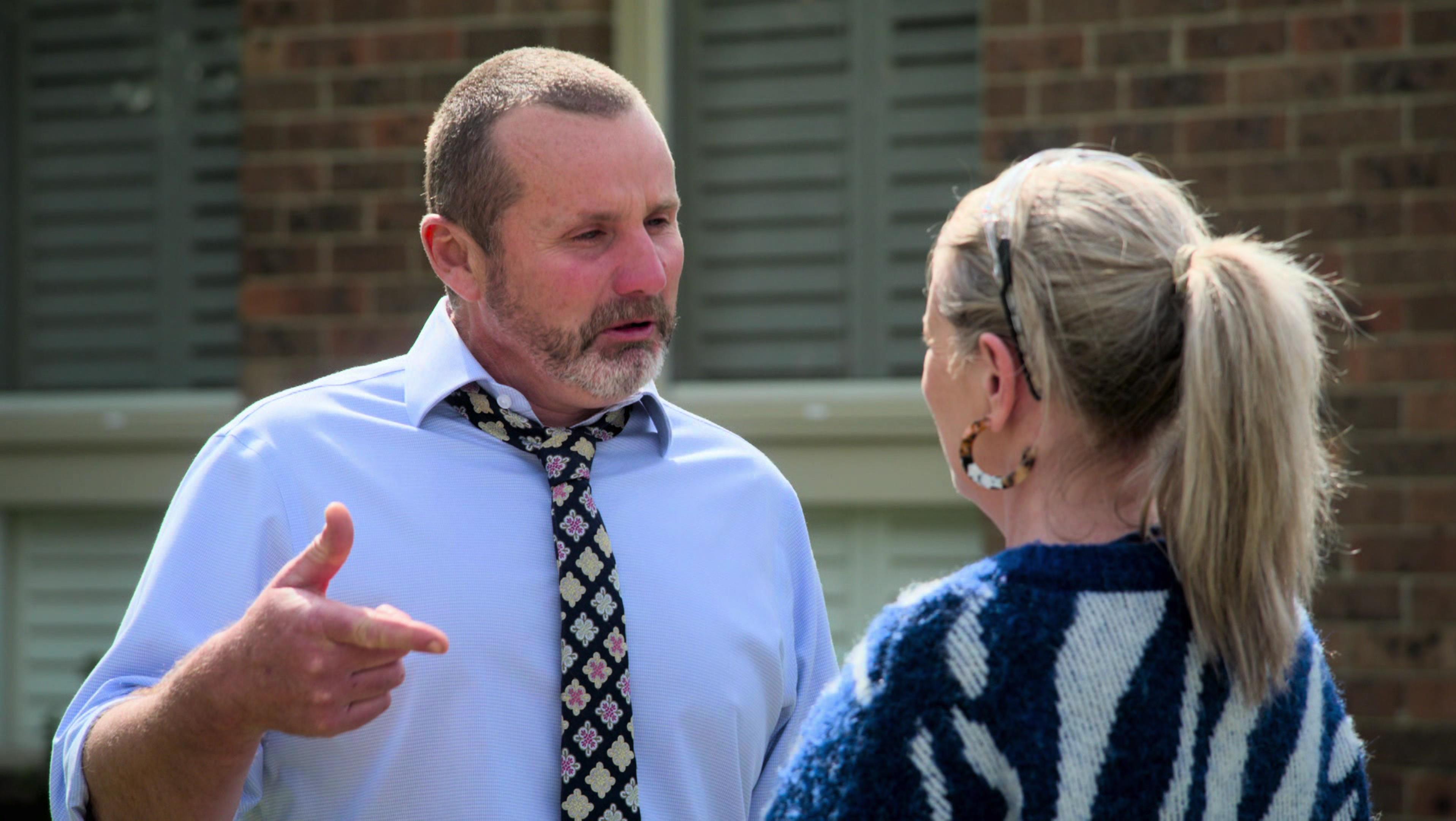 Neighbours (2023)