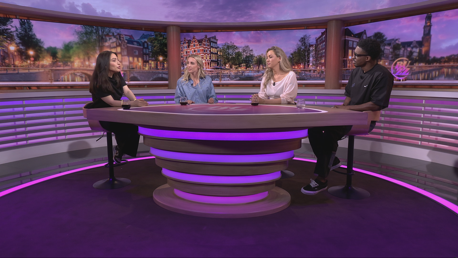Klik hier om Buzz van 14 september te bekijken.