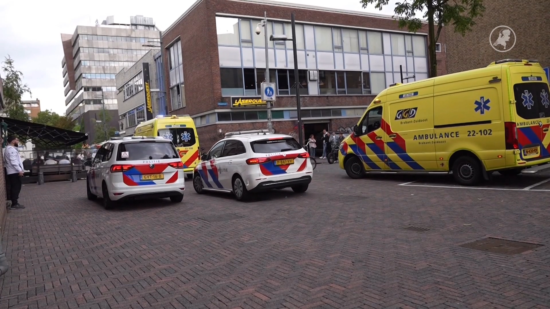 Overleden persoon met steekwond gevonden in woning Eindhoven