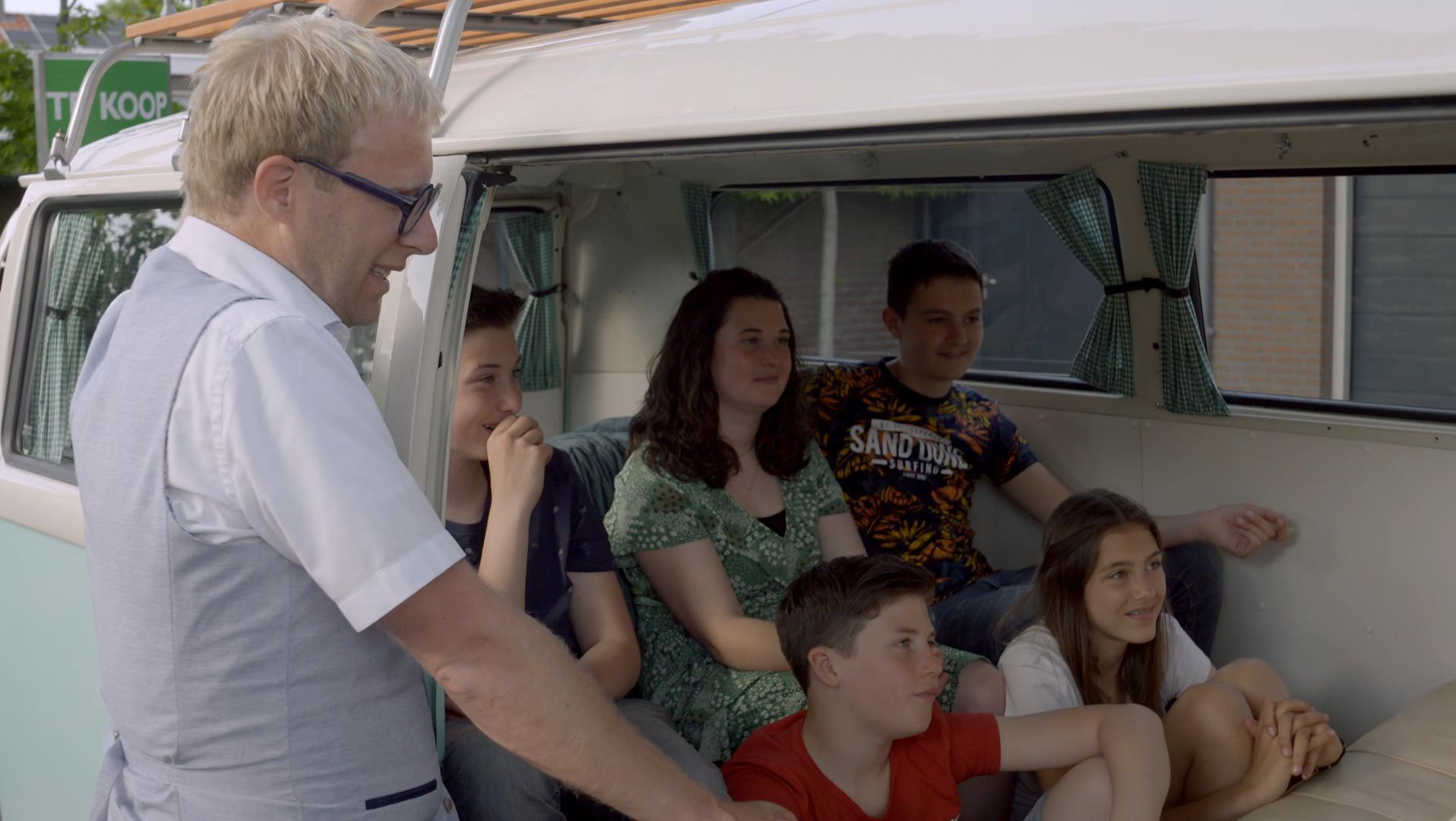 Kinderen kopen een huis