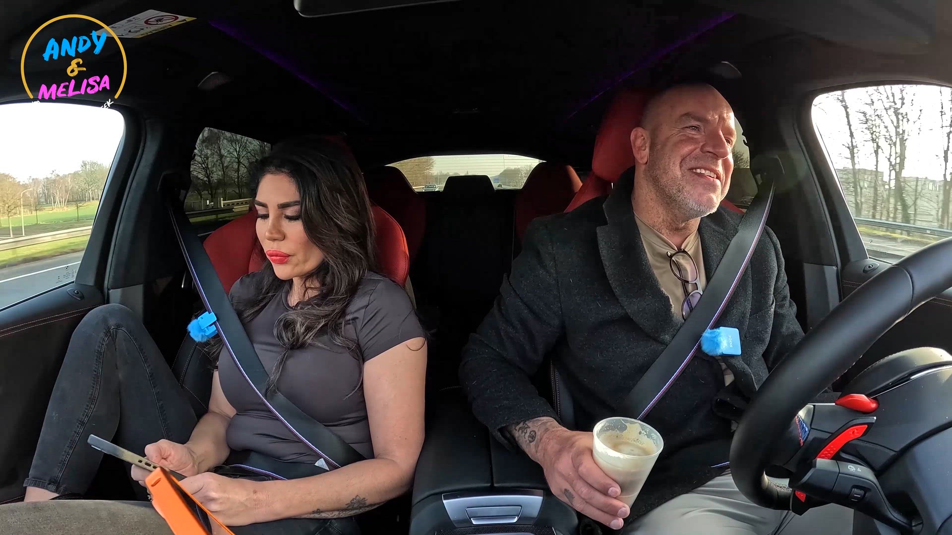 Andy en Melisa discussiëren over verhuisplannen