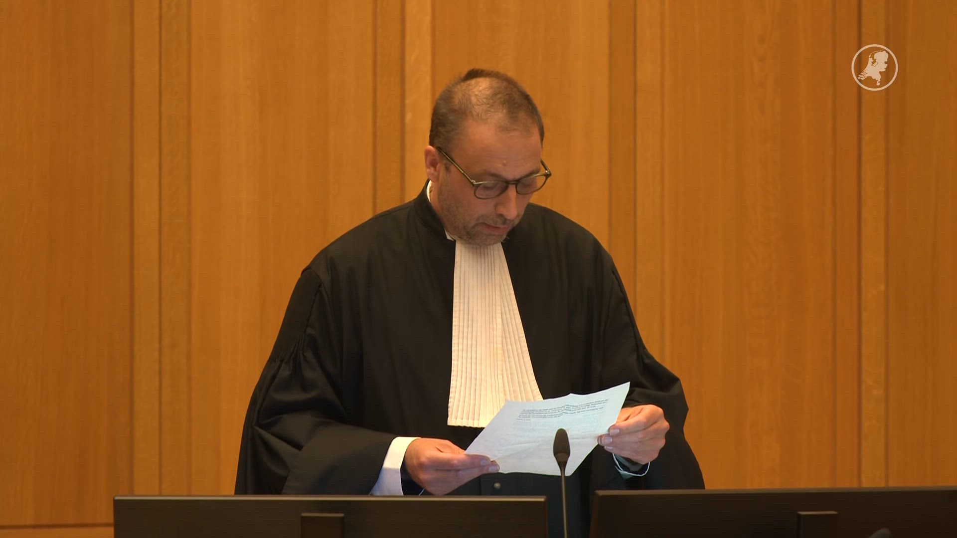 Verdachte doodsteken jeugdtrainer: 'Ik was ernstig in verwarring'