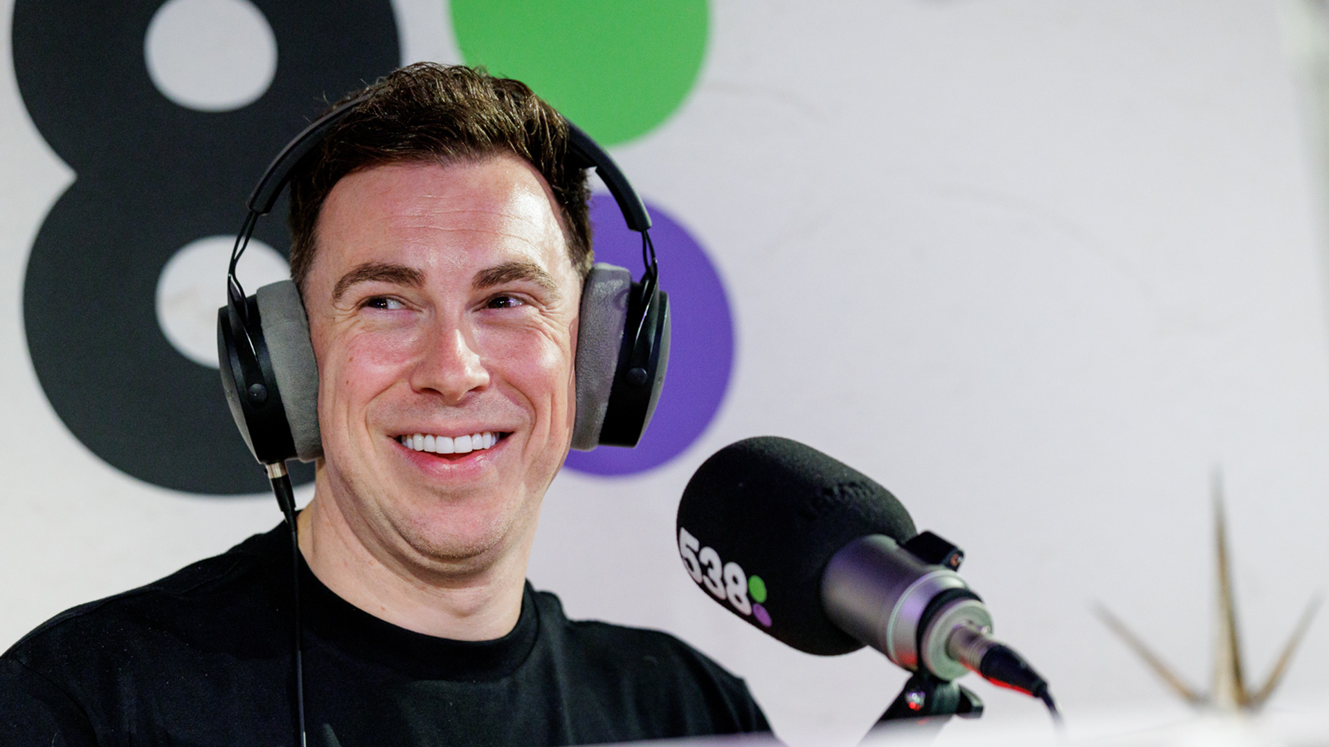 Hardwell te gast in de studio bij Floris vanuit Tomorrowland